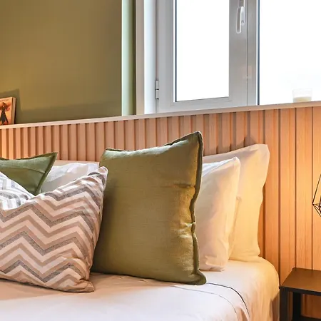 Panorama By Sira 公寓 *